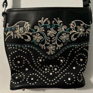 Montana West carry conceal cross body purse. New without tags